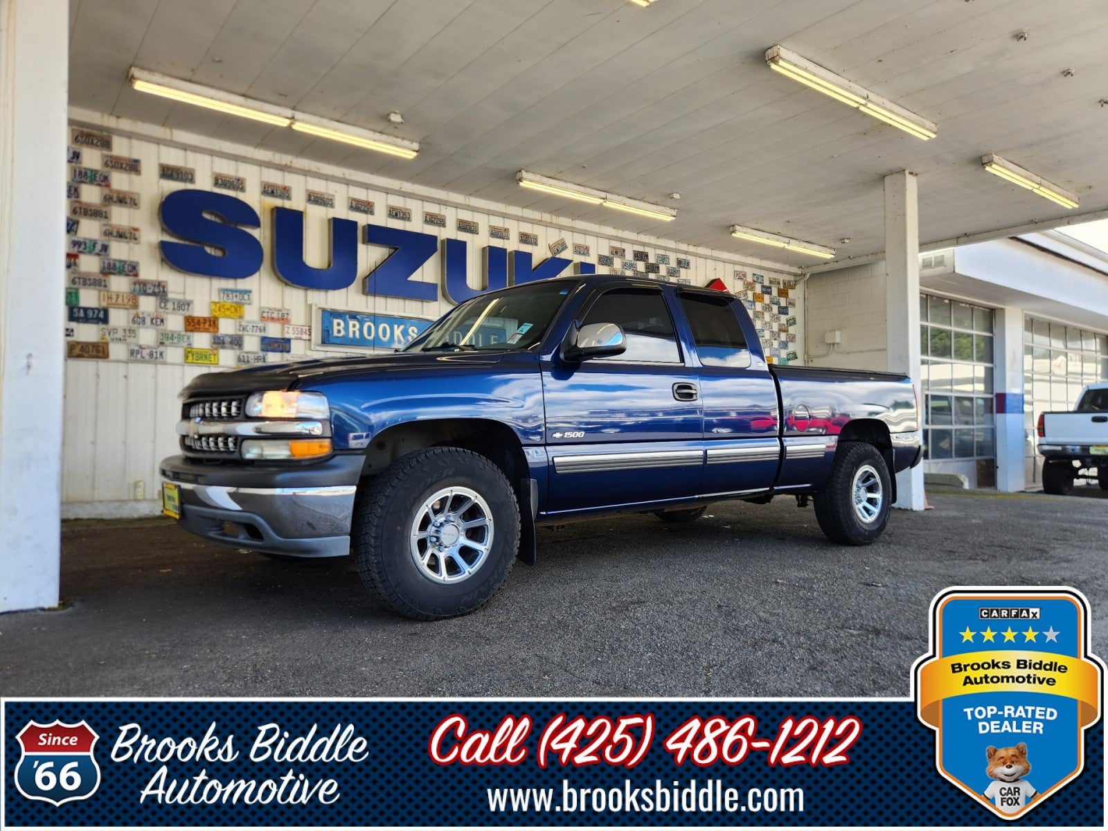 2000 Chevrolet Silverado 1500 Z71 in Indigo Blue Metallic — front three-quarter view